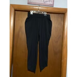 Columbia Women’s Black Outdoor Pants • Medium • Hiking • Omni‑Shield Performance